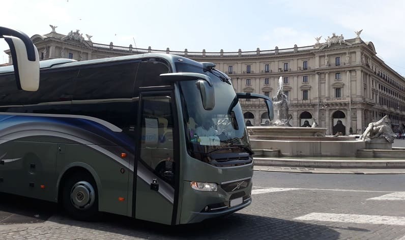 Bus rental in Pécs